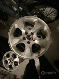 CERCHI Jaguar S-Type N. 4 In lega 5 FORI 16" 7,5J