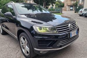 Volkswagen Touareg 3.0 TDI 204 CV tiptronic BlueMo