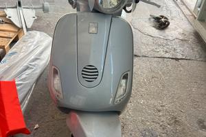 vespa lx 150 