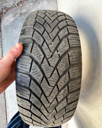 Gomme invernali