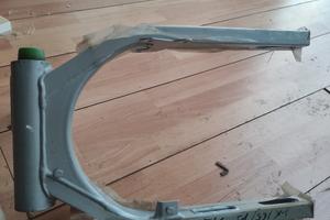 Buell S1 forcella posteriore nuova 