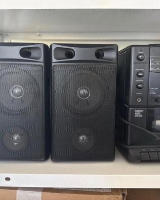 Stereo completo di casse