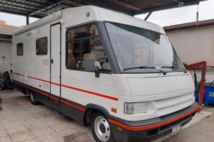 Motorhom Arca 646c