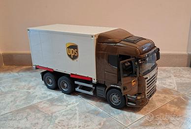 Camion Ups Bruder
