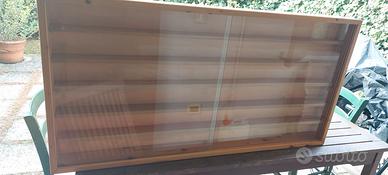 Vetrinetta espositore trenini