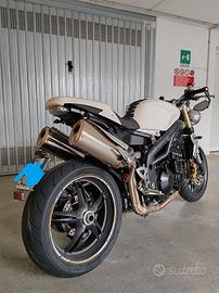 Triumph speed triple 2006 