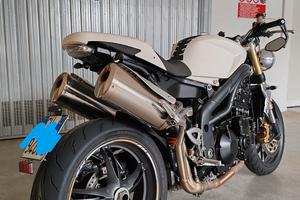 Triumph speed triple 2006 