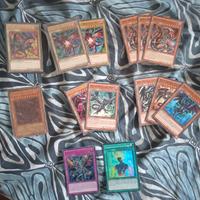 lotto carte di Yu-Gi-Oh drago nero occhi rossi 