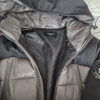 piumino invernale grigio e nero scervino