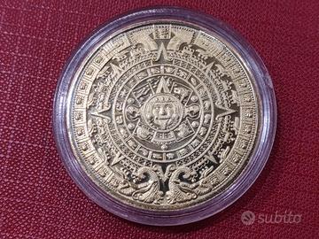 Medaglia CALENDARIO AZTECO color oro