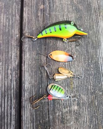 set di esche per la pesca