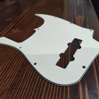 BATTIPENNA BASSO FENDER JAZZ