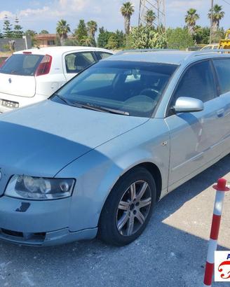 AUDI A4 AT 8E+05 2.5 TDI QUATTRO 180CV - Ricambi