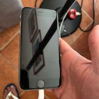 Apple iPhone 6S