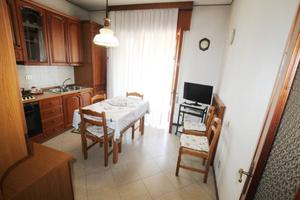 Villa di 170 m² con 5 locali e box auto a Selvazza