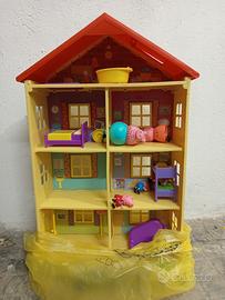 casetta Peppa pig con personaggi e accessori 