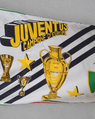 Bandiera vintage Juventus anni '80