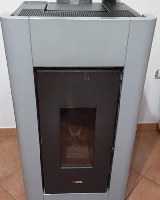 Stufa a pellet Cadel modello “Prince 3”
