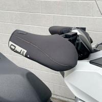 COPRIMANOPOLE SCOOTER KYMCO OJ C010 IMBOTTITO INTE