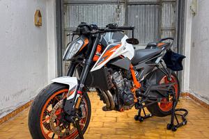 Ktm Duke 890R