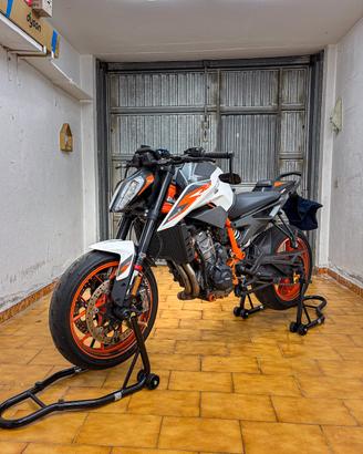 Ktm Duke 890R