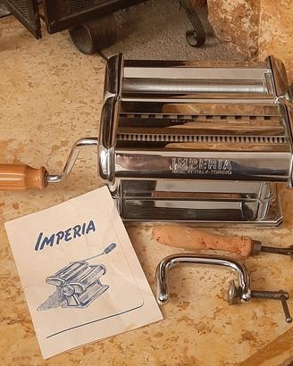 Macchina per la pasta Imperia