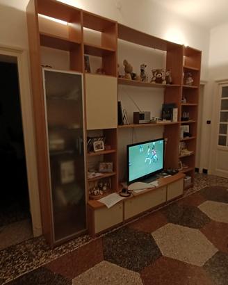 Parete attrezzata