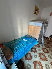 Mobile camera bambino salva spazio a castello