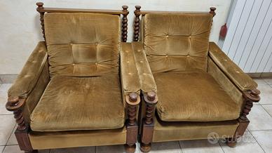 due poltrone e carrello tv