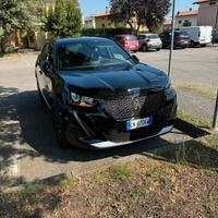 Peugeot 2008 BlueHDi 130 S&S EAT8 Allure Pack