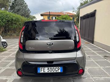 KIA Soul 1.6 CRDi You� Soul