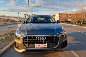 Audi Q8 45 TDI quattro tiptronic Sport