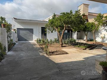 Villa bifamiliare indipendente - Mondragone
