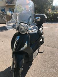 Piaggio beverly 300 ie Police anno 2018