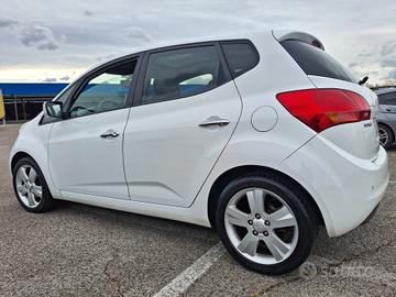 Kia Venga 1.6 CRDi-TETTO PANORAMICO APRIBILE-
