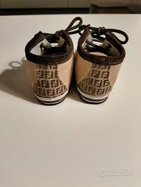 scarpe neonato Fendi 