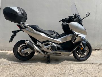 Honda Forza 750 - 2021