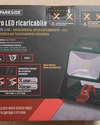 FARO LED Ricaric X20V+12V+Presa elettrica PARKSIDE