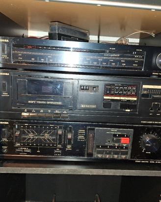 Stereo 4 pezzi Toshiba