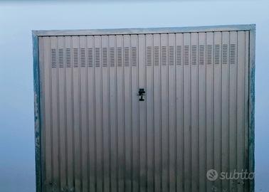 Locale / box auto / deposito privato - 20mq