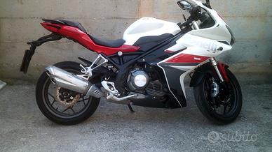 Benelli 302 R