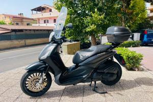 PIAGGIO Beverly 300 i.e. TUTTO INCLUSO ANCHE PAS
