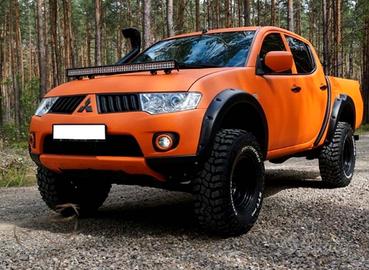 Parafanghi allargati mitsubishi l200 2009/15