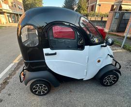 Mini auto elettrica (senza patente)