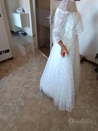 Abito da sposa compreso cappellino e sottogon