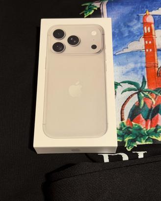 APPLE IPHONE 18 PRO 256 GB NUOVO SIGILLATO ITA