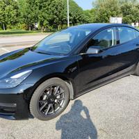 TESLA Model 3 Long Range Dual Motor AWD