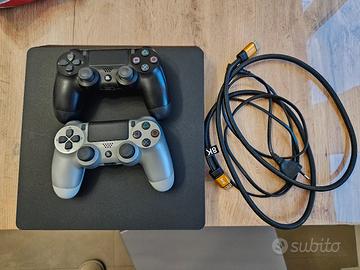 PlayStation 4 slim + 2 Joystick 