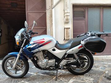 Honda cb 500