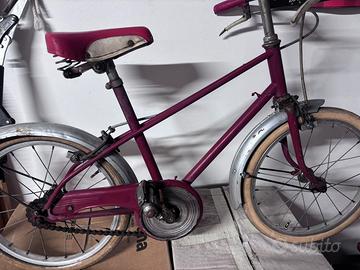 Bicicletta bambini bianchi vintage